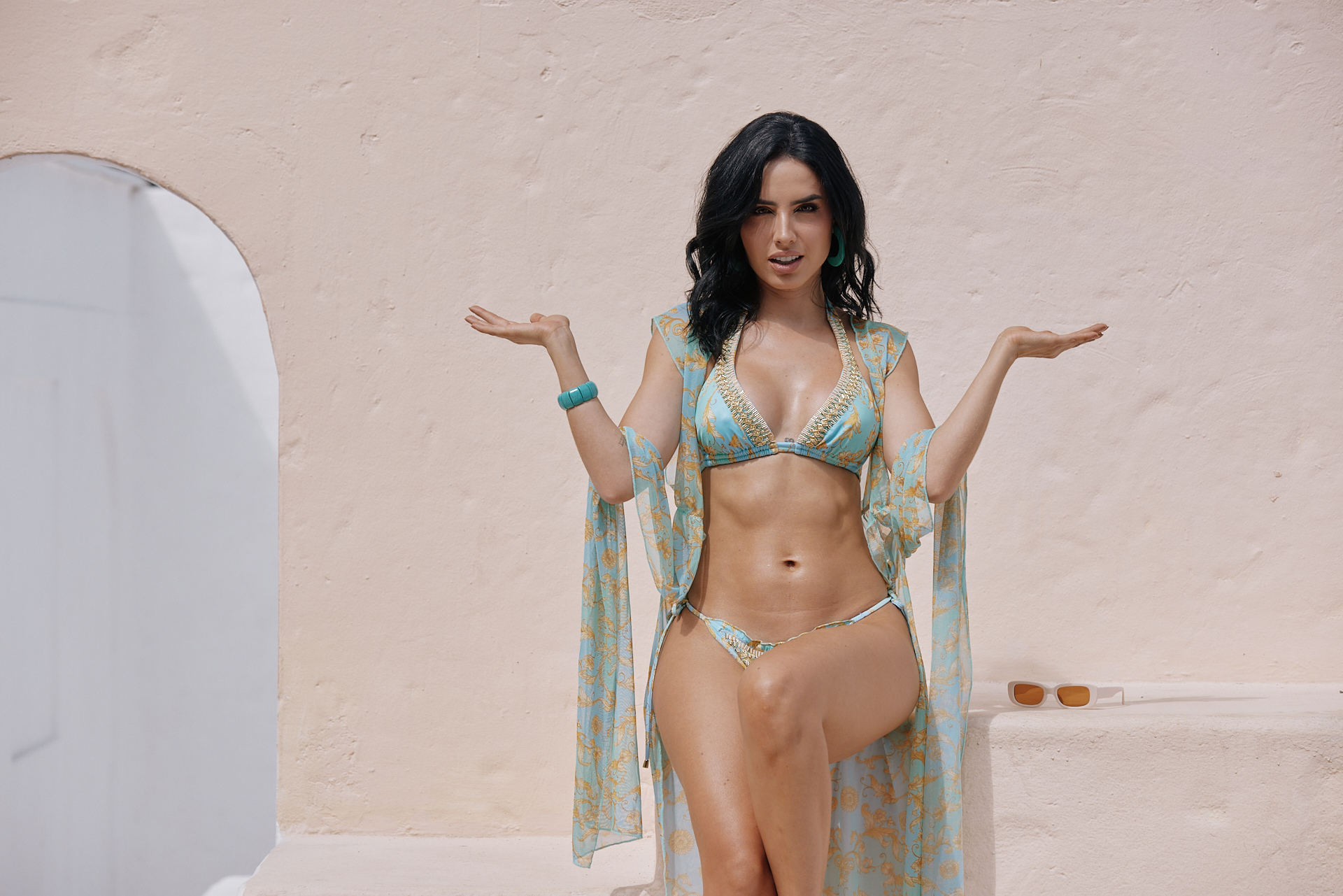 The Ultimate Guide to Wearing Luxury Women’s Swimwear